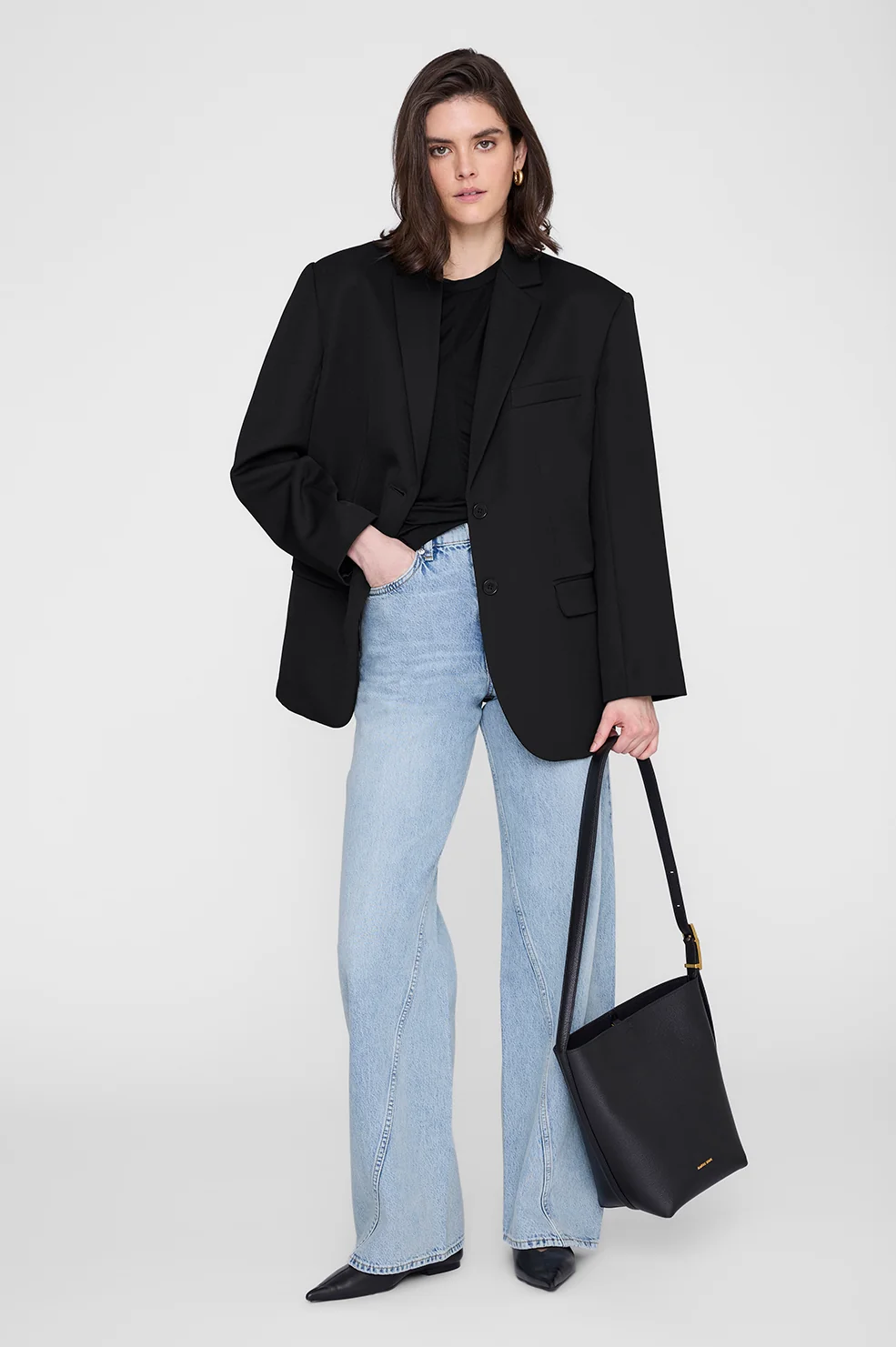 Elly Medium Bucket Bag Grained Leather - Black - Image 2