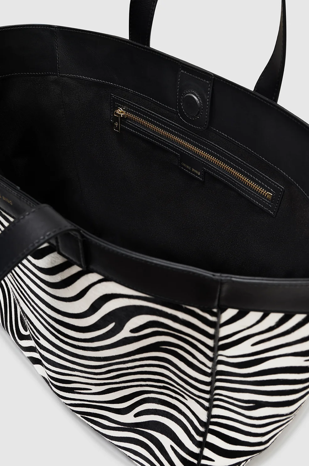 Medium Rio Tote - Zebra - Image 4